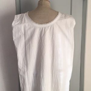 Vintage White Cotton nightgown